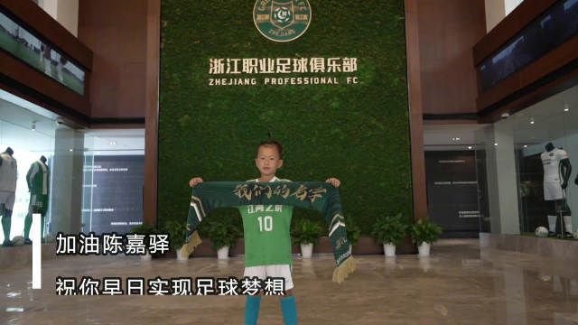 草原山洞的秘密